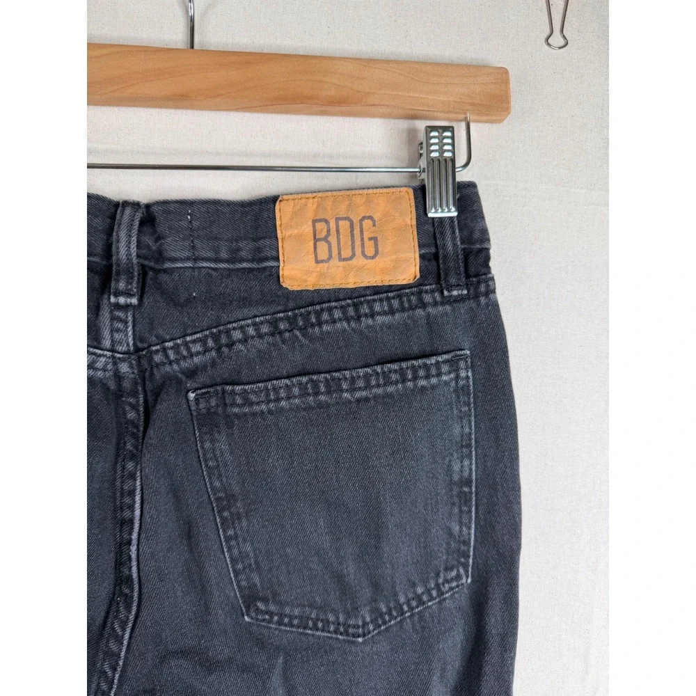BDG Urban Outfitters Dad Slim Tapered Fit Jeans size 29/30 Black